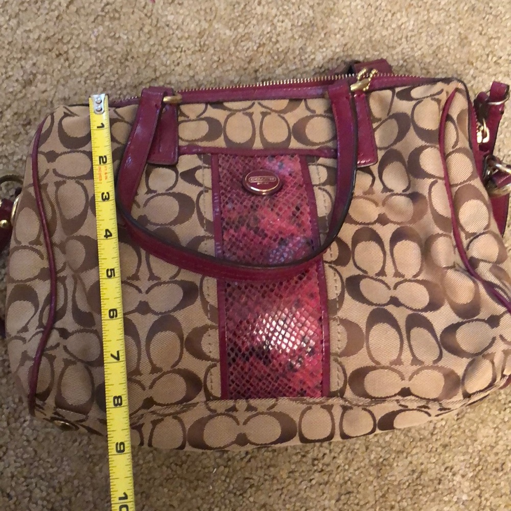 Coach Bag - Picture 5 of 7